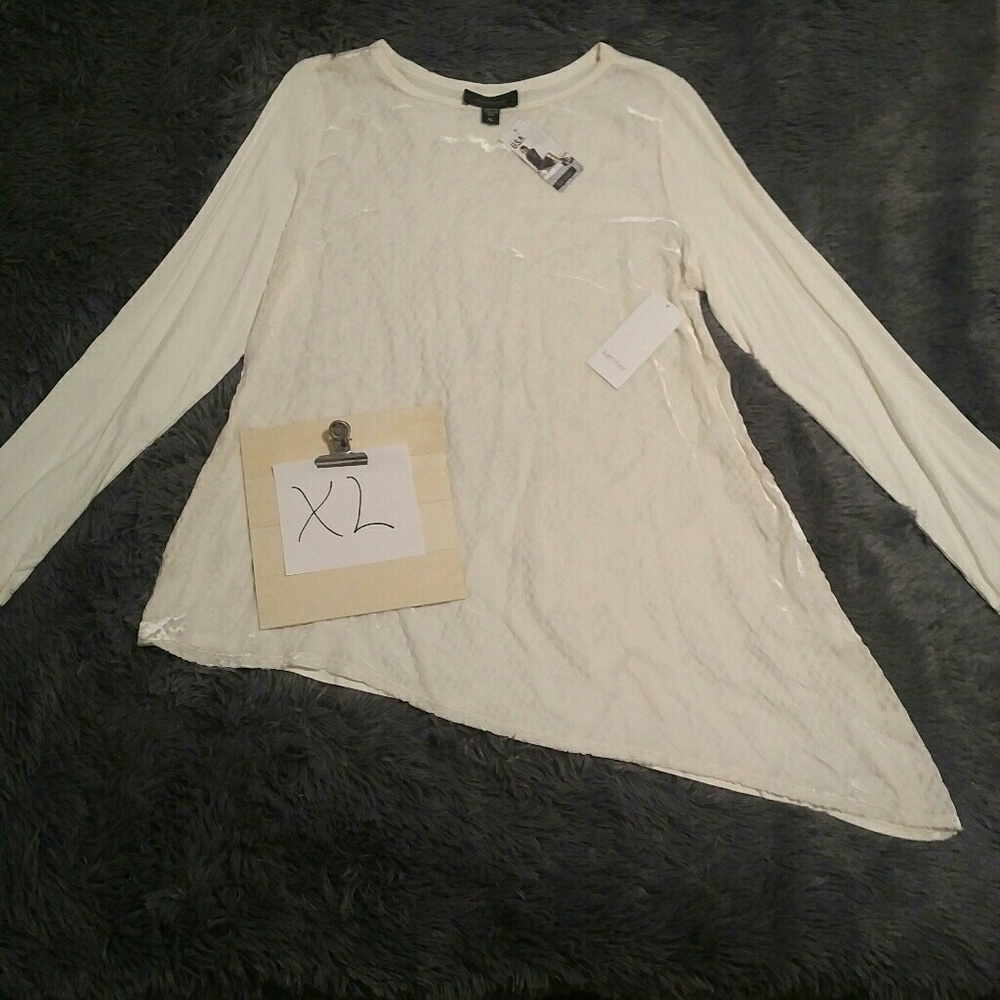 Nwt! Karen Kane silk/rayon top. Soft & shimmering!